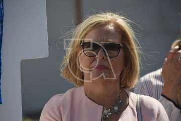 Descubrimiento de la placa de la calle que lleva el nombre de Sebastián Grisaleña (Foto TA)